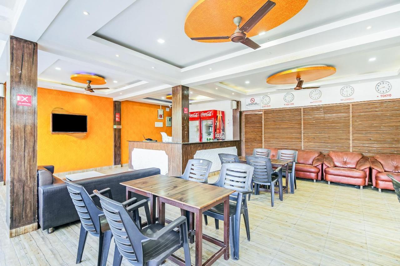 Capital O 64180 Adam'S Beach Resort Baga Dış mekan fotoğraf